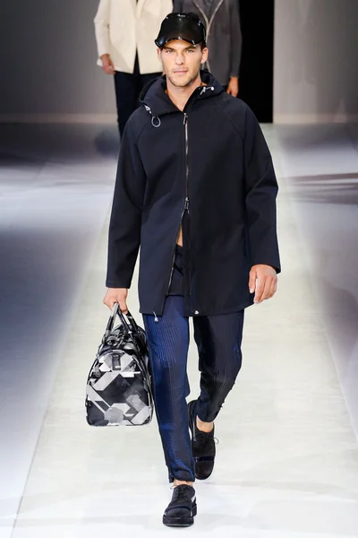 Look 23